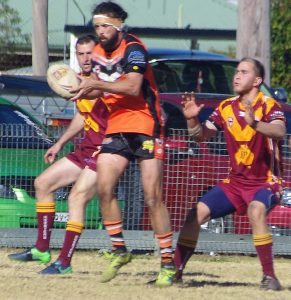 Roosters and the Oaks Tigers played out an entertaining 32-32 draw on Sunday.