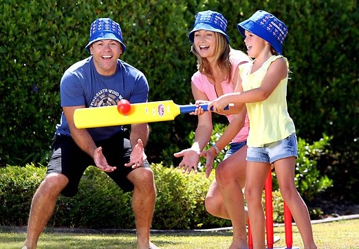 Game of backyard cricket is a fun and healthy activity at Christmas - BackyarD Cricket