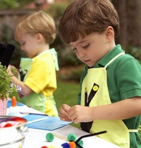 The Grove Homemaker Centre is celebrating by offering free kids’ arts and crafts workshops these school holidays 