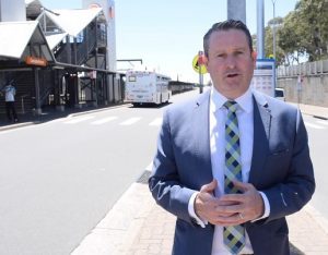Greg Warren has slammed the decision to reject his call for more 887 bus services between Campbelltown and the University of Wollongong.