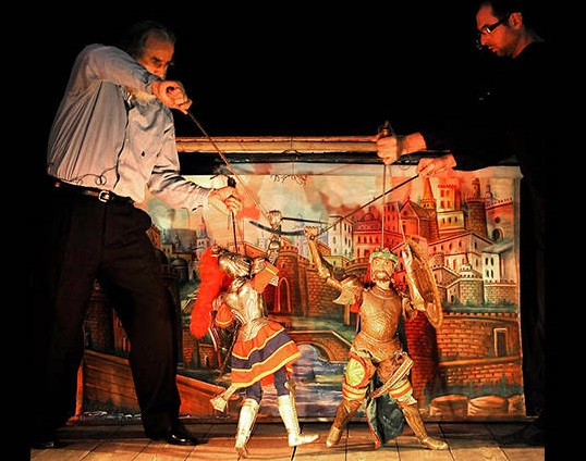 vilac puppet theatre