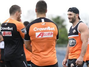 Robbie Farah, right, with Josh Reynolds, left, at Wests Tigers training this week.